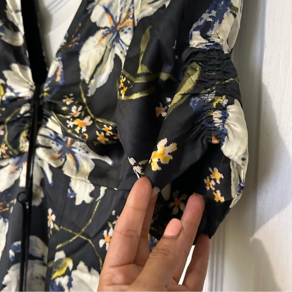 Cinq Á Sept Anders Dress size 4, new without tags - Picture 6 of 16